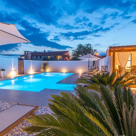 Pet Friendly In With Wifi Biograd Na Moru